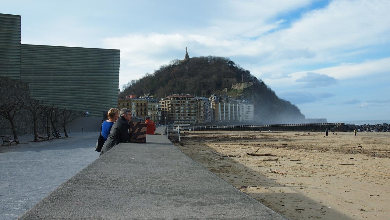 Pensión Aia San Sebastián Exterior foto